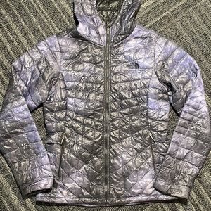 RARE! The North Face Women’s ThermoBall Eco Hoodie Jacket in Purple Galaxy
